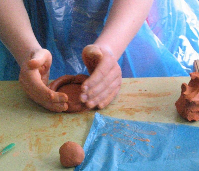 Atelier de poterie avec Mémoires du Kreiz Breizh