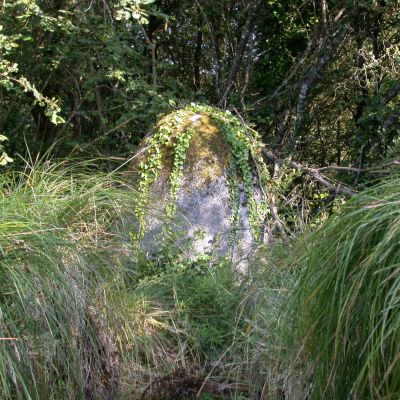 Menhir de Lampaul-Huella