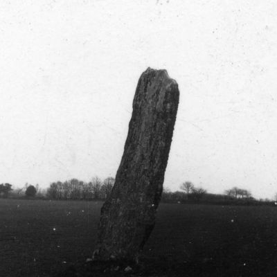 Menhir de Kerbiguet Lann