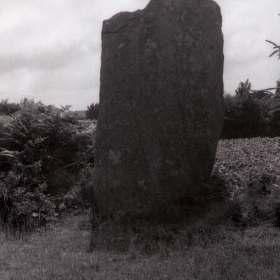 Menhir de Kerelcun