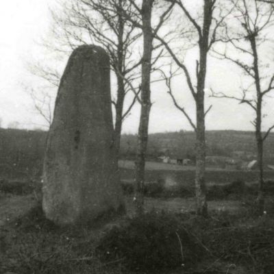  Menhir du Rossil