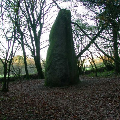  Menhir du Rossil