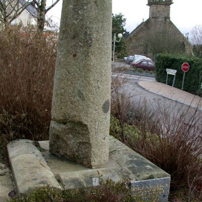 Stèle funéraire des Troix Croix, Cliché A. Provost