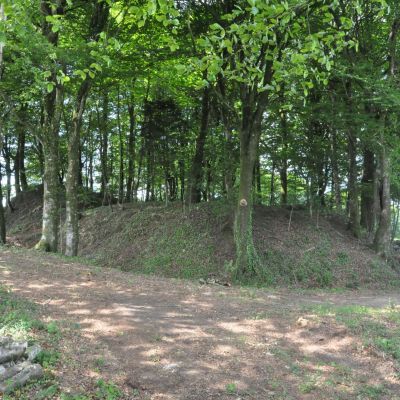 Enceinte de Castel Vouden Roudouallec © RMCom